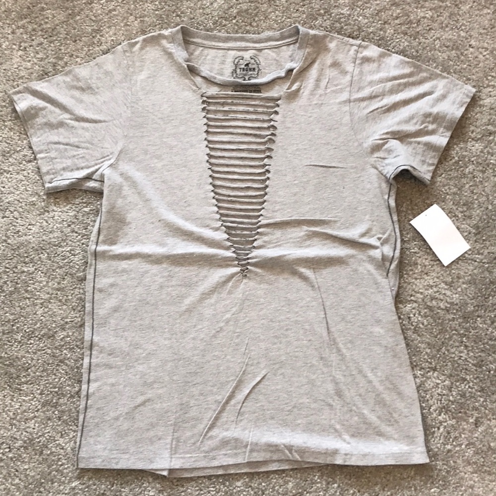 Trunk Ltd Woven V Tee